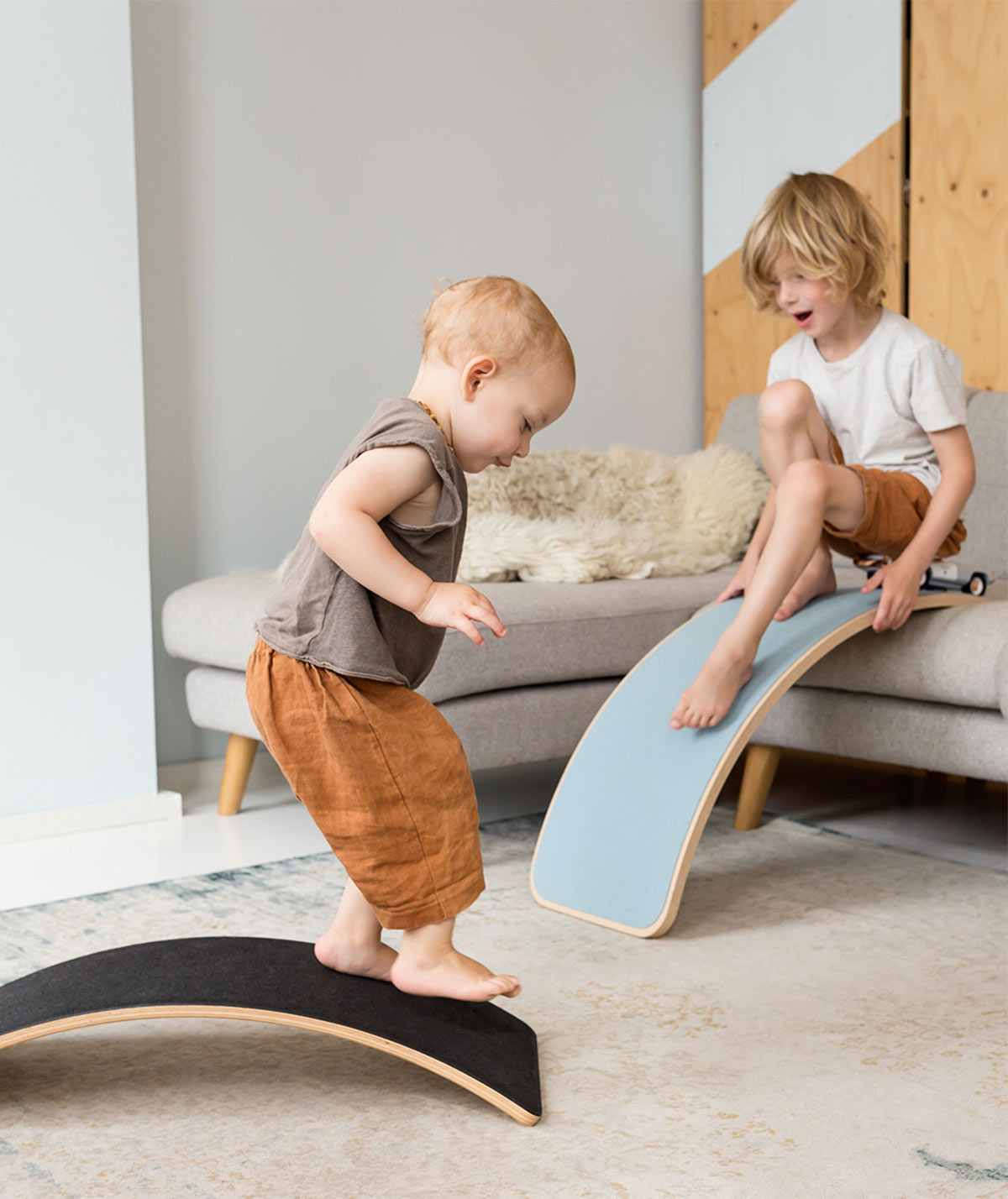 Buy the Grey Wobbel Starter Wobbel Board KIDLY