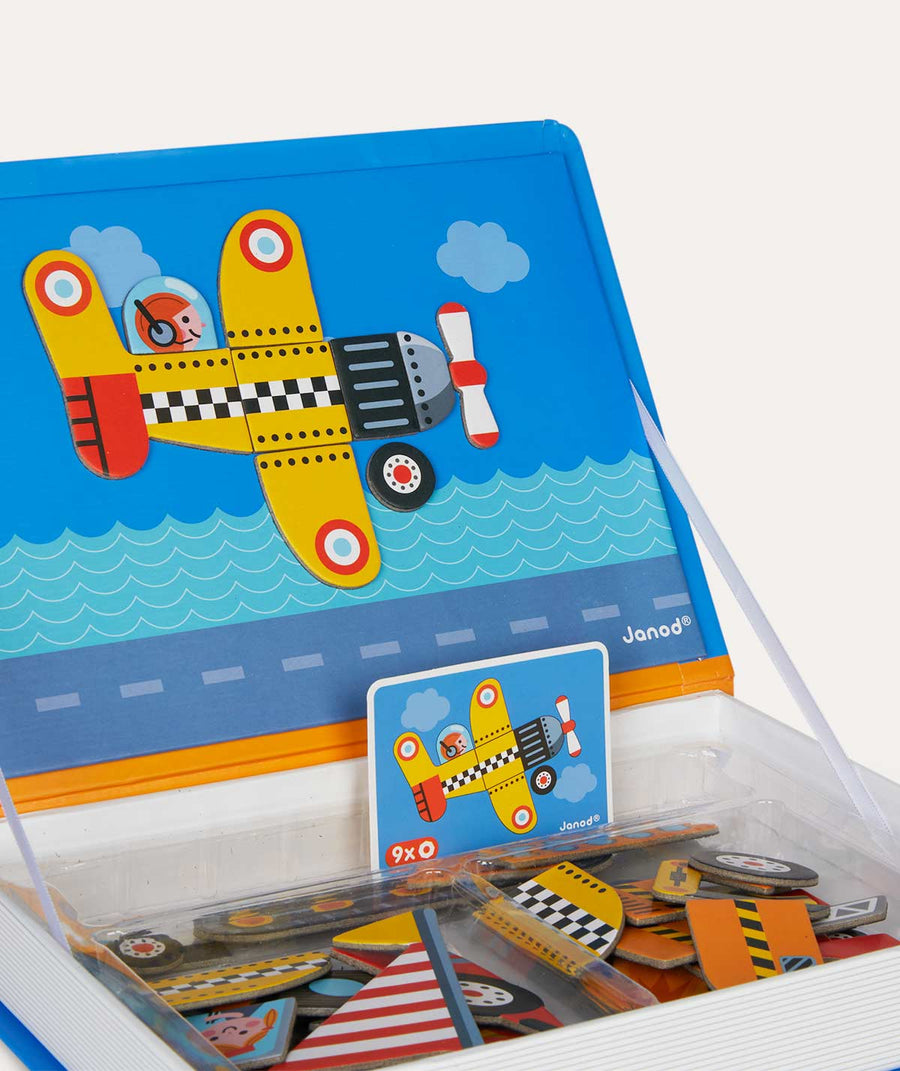 Magnetibook Educational Toy: Racers – KIDLY